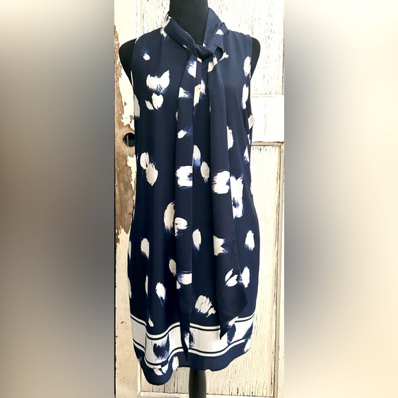 Banana Republic Blue & White Dress- medium🪻🪻 - Picture 2 of 5